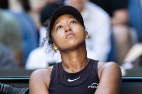 九游-大坂直美遭遇二十持续失利，曼联教练压力巨大！赛场气氛高涨(大坂直美表示将为奥运竭尽全力)